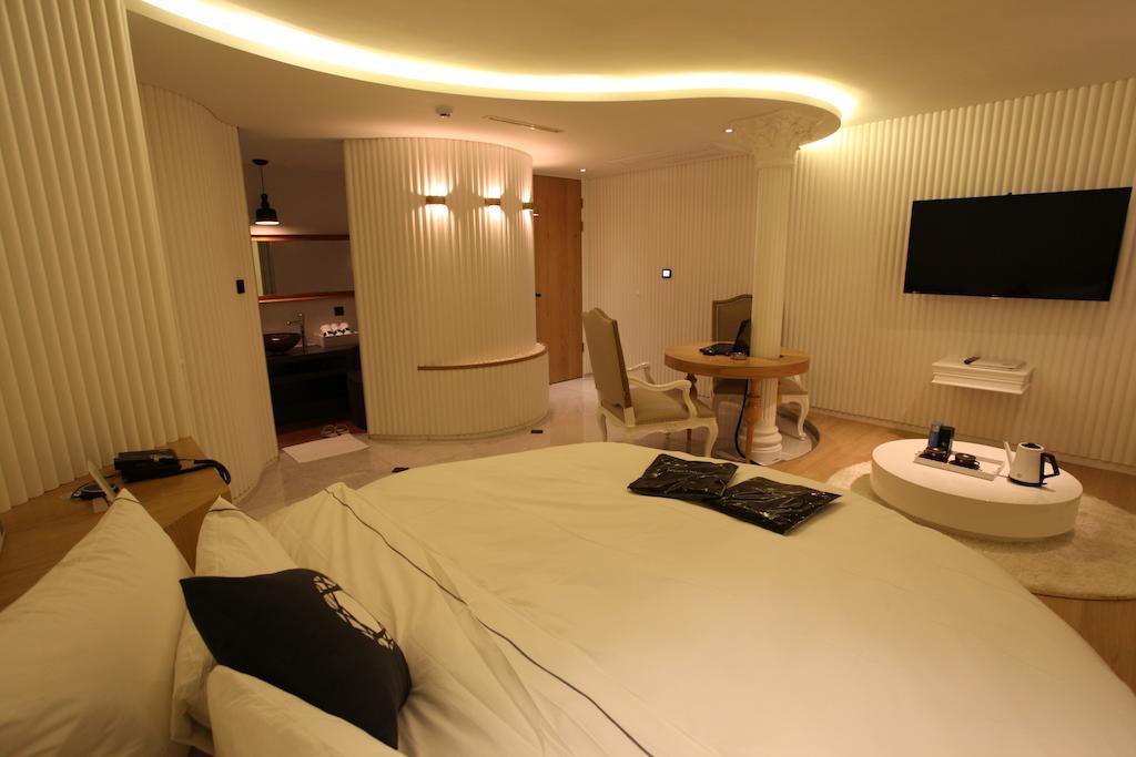Hotel Cullinan Wangsimni Сеул Экстерьер фото